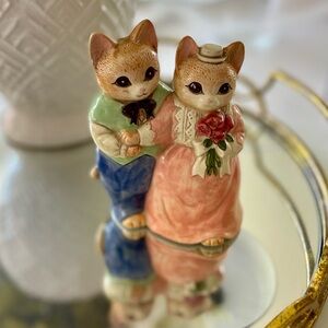 Vintage Takahashi SF Cat Wedding Couple Figurine